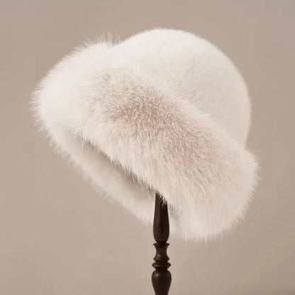 HAZEL | Fur Hat for Chic Winter Elegance